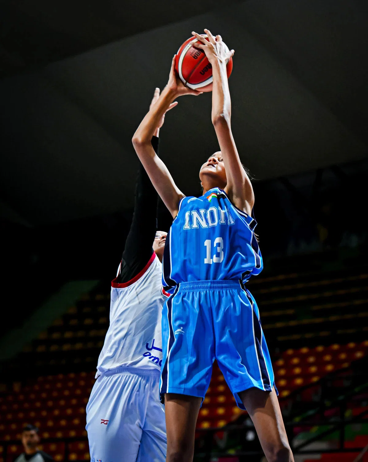 Sadhana playing basketball for India